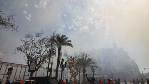 El domingo 26 de marzo se disparará en Valencia la mascletà aplazada por la lluvia