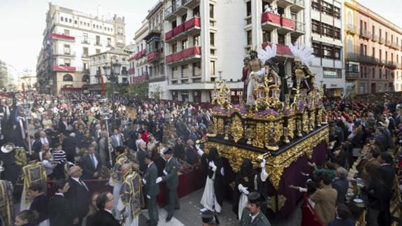 Qué días son festivos en cada comunidad autónoma en Semana Santa según el calendario laboral. Vacaciones en Jueves Santo, Viernes Santo y Lunes de Pascua