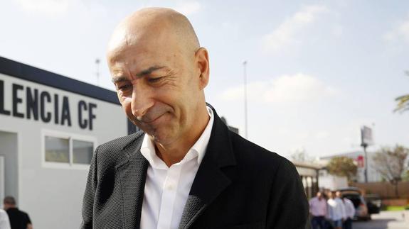 Pako Ayestarán, extécnico valencianista