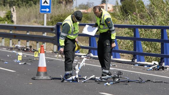 Dos de los ciclistas heridos en Oliva siguen en la UCI 4 días después del atropello