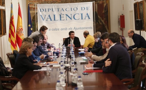 Reunión del consejo de administración de Divalterra. :: juan j. monzó