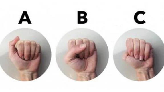 ¿Cómo cierras el puño? La posición de tus dedos dice mucho de tu personalidad