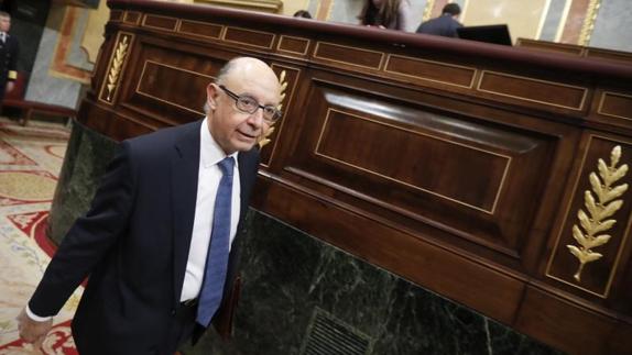 El ministro Montoro, en el Congreso.