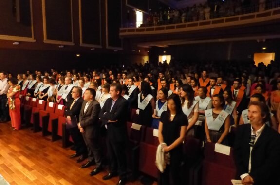 Graduación celebrada ayer. :: lp