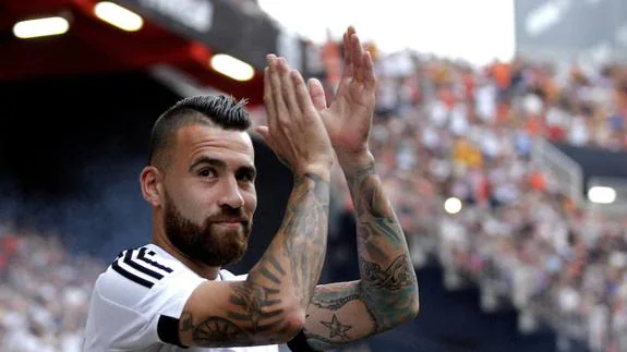 Nicolás Otamendi, exjugador del Valencia CF