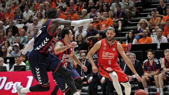 Diot durante el tercer partido de las semifinales