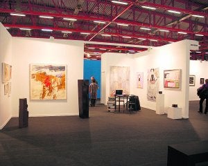 Stand de la galería valenciana Alba Cabrera en Art Madrid. ::
LP