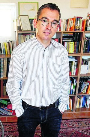 El escritor Santiago Posteguillo. ::
JESÚS SIGNES