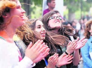 Los más jóvenes no pararon de bailar. ::                             I. MARSILLA