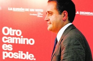 Alarte se atrinchera a pesar de las primeras voces de dimisión