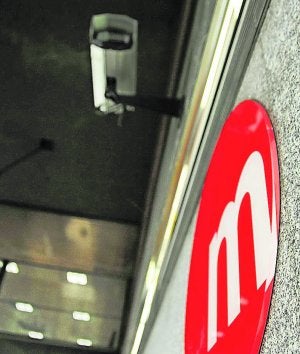 El tranvía tendrá cámaras en todas las paradas para mejorar la seguridad de los viajeros