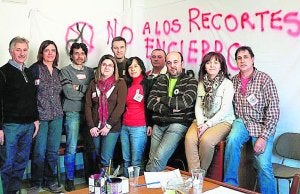 Delegados sindicales se encierran en instituciones