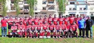 Los jugadores del Tavernes Rugby Club se proclamaron campeones de liga tras vencer al Cullera. ::
LP