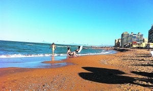 Tras los meses fuertes del verano para la hostelería y el sector inmobiliario, los empresarios registran una caída de más del 15%. ::
LP