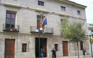 El interventor municipal de Catarroja cobra un sueldo de 160.000 euros al año