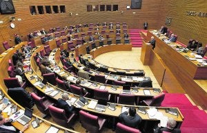 Último pleno de Les Corts antes de las vacaciones de Navidad ::                             JESÚS SIGNES