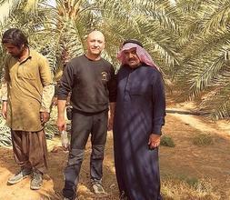 El responsable de la empresa valenciana, en la zona de trabajo / LP