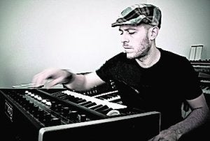 Jason Lindner lleva al Jimmy Glass su mestizaje neoyorkino