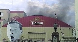 Incendio en la antigua fábrica de cervezas. ::
LP