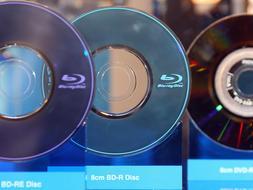 El colegio de ingenieros informáticos de Valencia pide que se elimine el canon digital en los Cds y DVDs