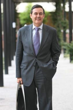 Juan Iranzo analiza la economía española en Aula LAS PROVINCIAS