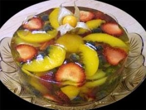 Aspic de frutas de temporada