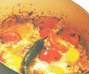 Tagine de huevo y tomate