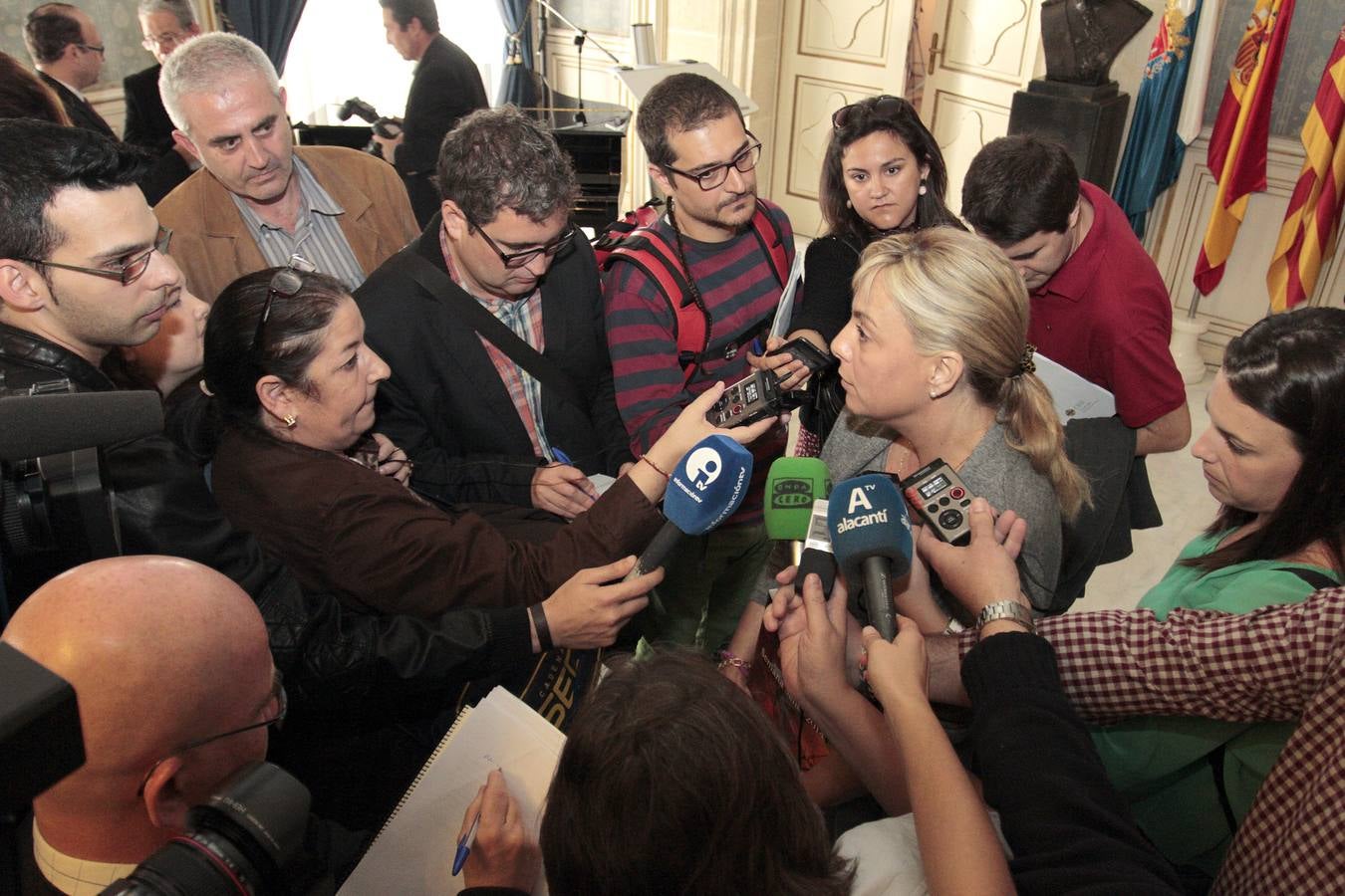 Así es la revista de la Semana Santa de Alicante