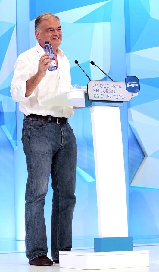 Mitín del &#039;popular&#039; Esteban González Pons en Alicante