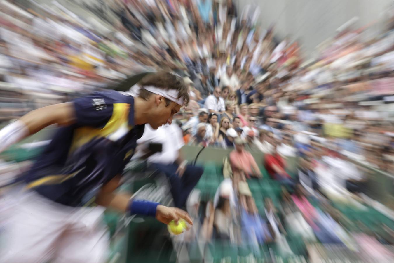 David Ferrer vence a Anderson y accede a cuartos de final en Roland Garros