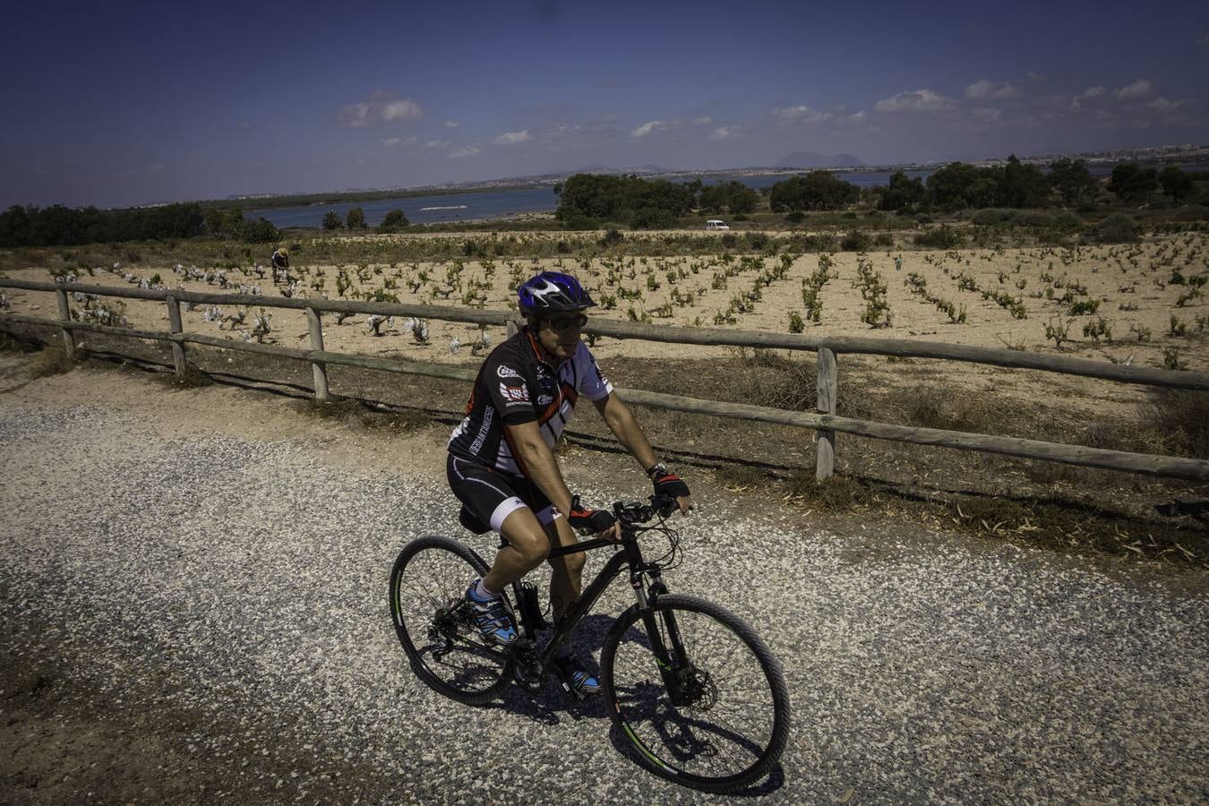 El club ciclista vigila Las Lagunas de La Mata