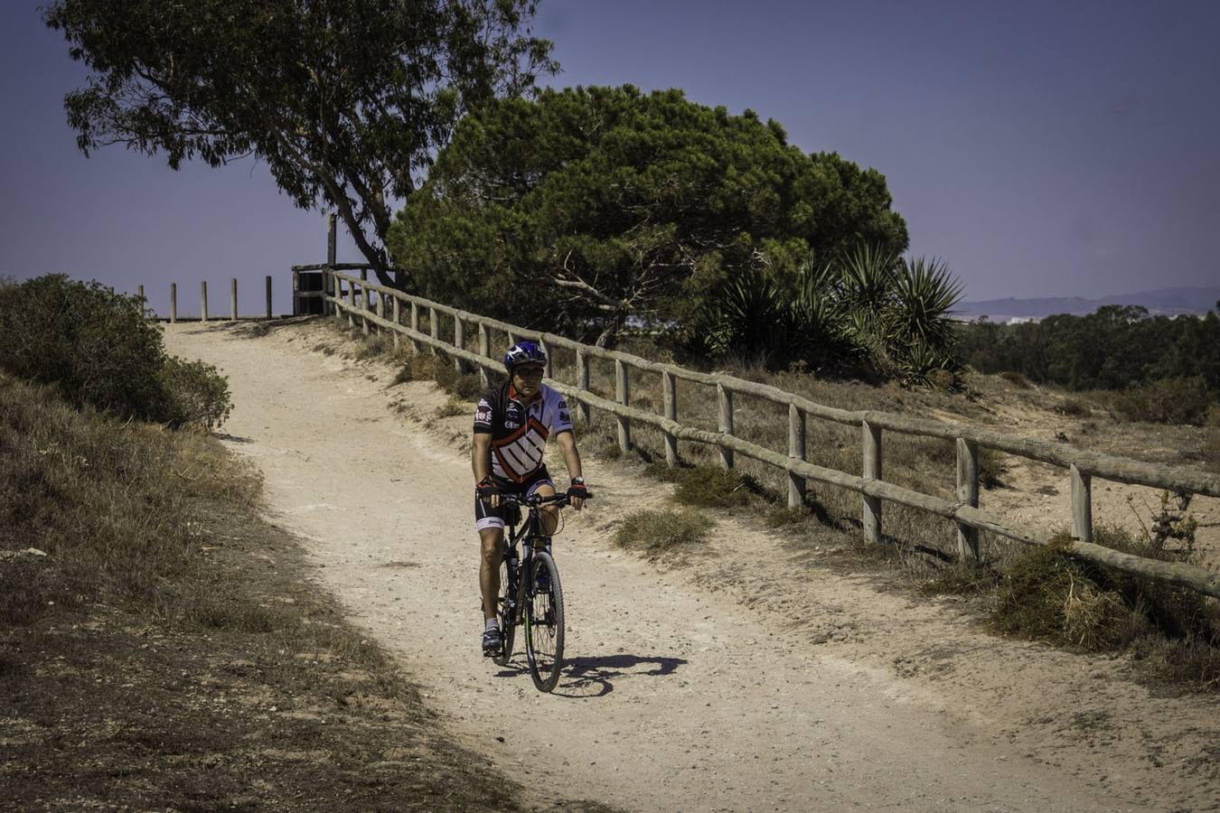 El club ciclista vigila Las Lagunas de La Mata