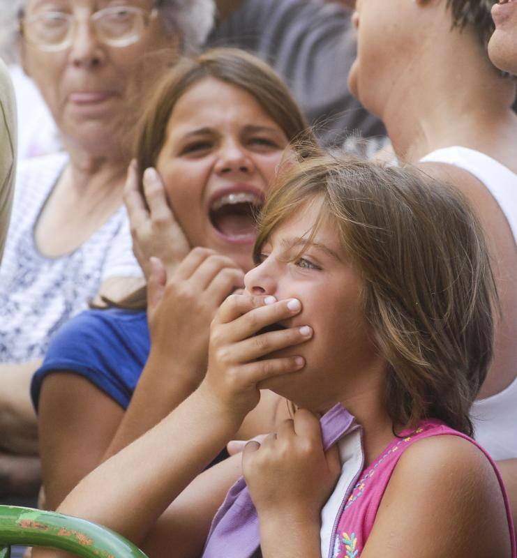 El concurso de mascletás arranca con buen estruendo