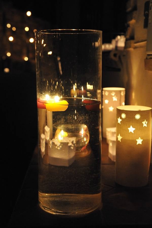 Aledo brilla a la luz de las velas