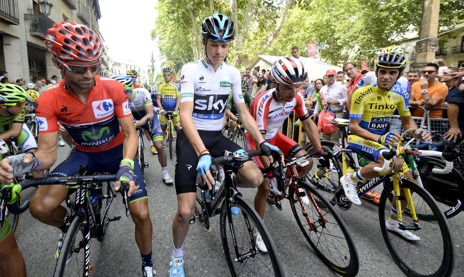 Valverde (i) y Chris Froome, antes de la etapa.