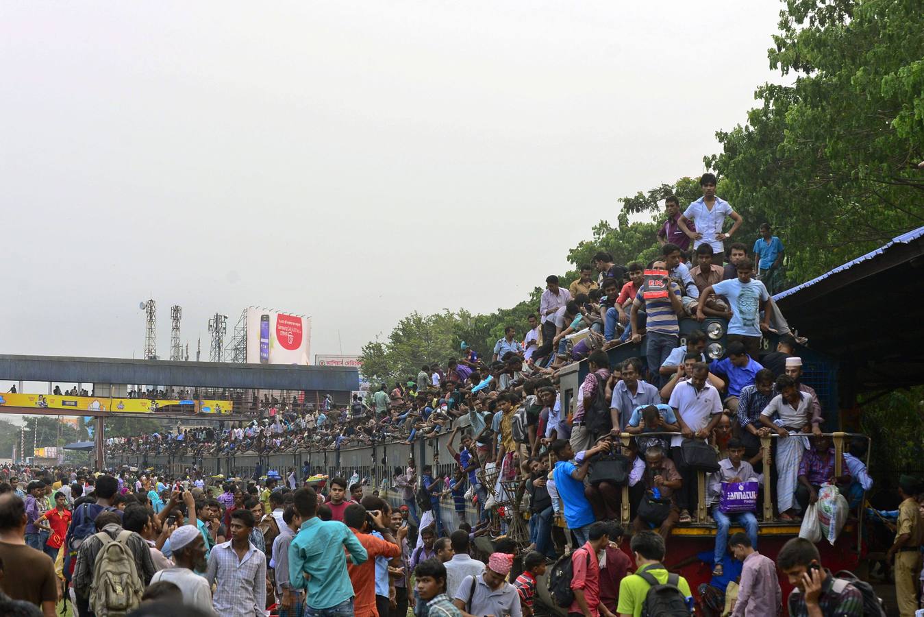 Vuelta masiva a casa por la Fiesta del Cordero