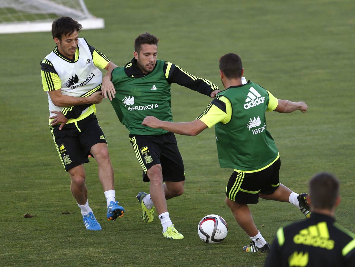 La selección entrena pensando en la Eurocopa