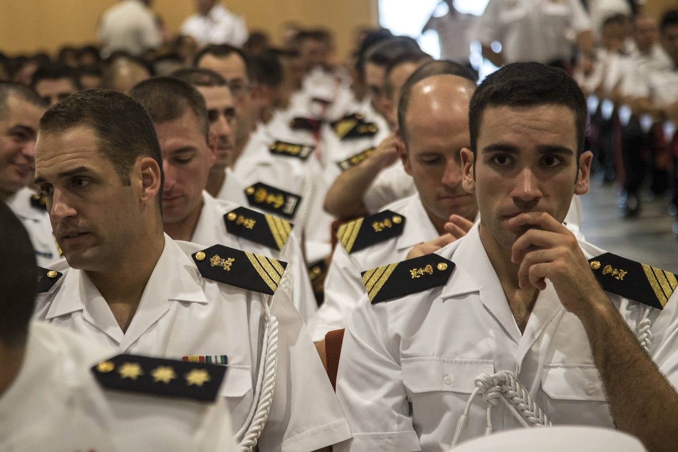 Morenés en Cartagena el curso académico en la Escuela de Infantería de Marina