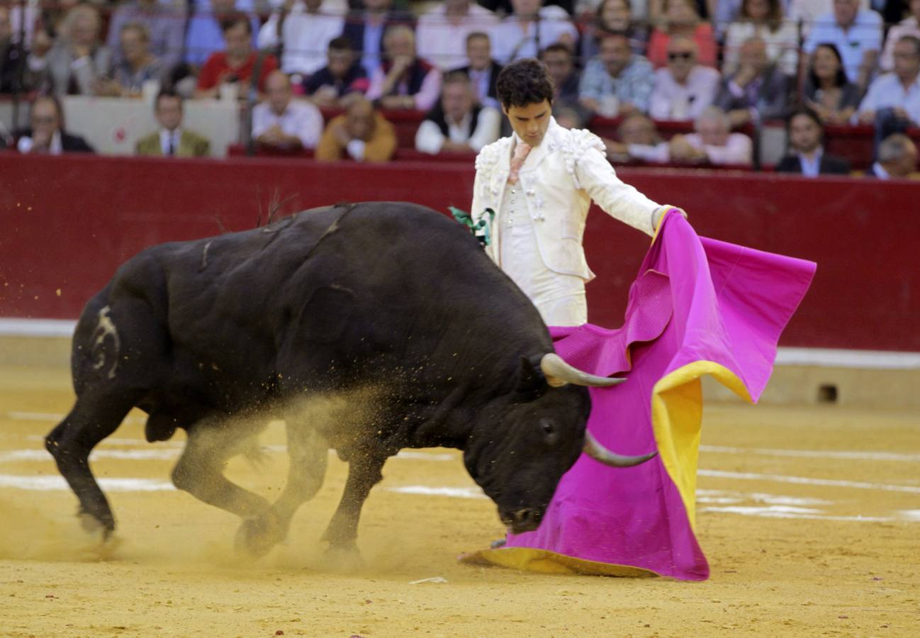 Cuarta corrida de Feria del Pilar en Zaragoza