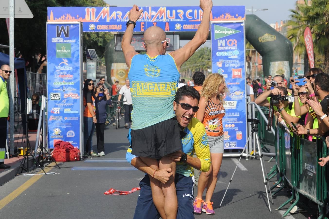 La II Maratón de Murcia toma el centro (1/2)