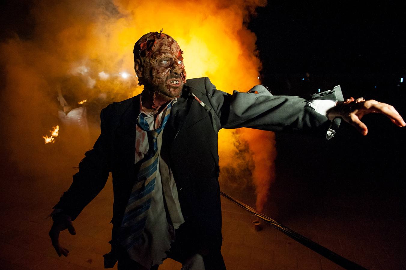 La Noche Zombie llena de terror las calles del Cabezo