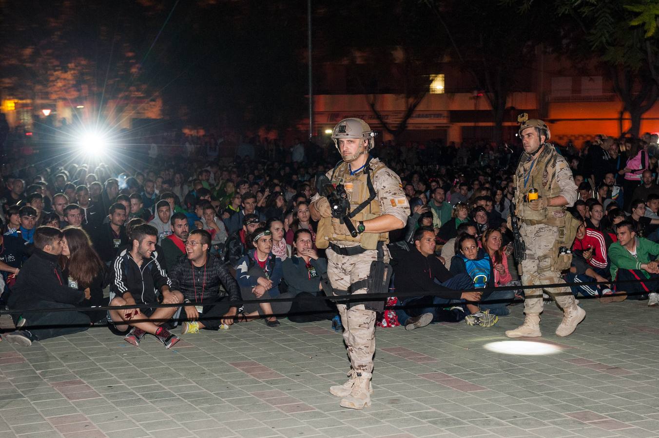 La Noche Zombie llena de terror las calles del Cabezo