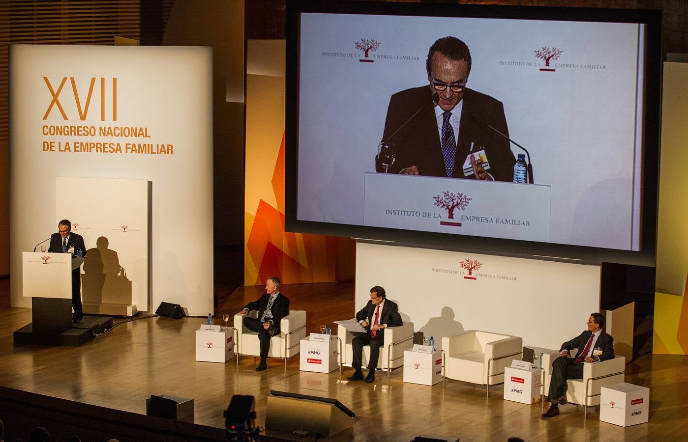 Mariano Rajoy clausura el Congreso de la Empresa Familiar en Alicante