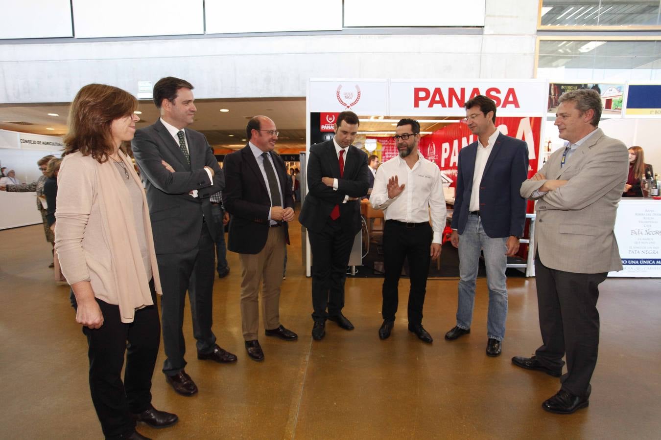 Murcia se sienta a la mesa