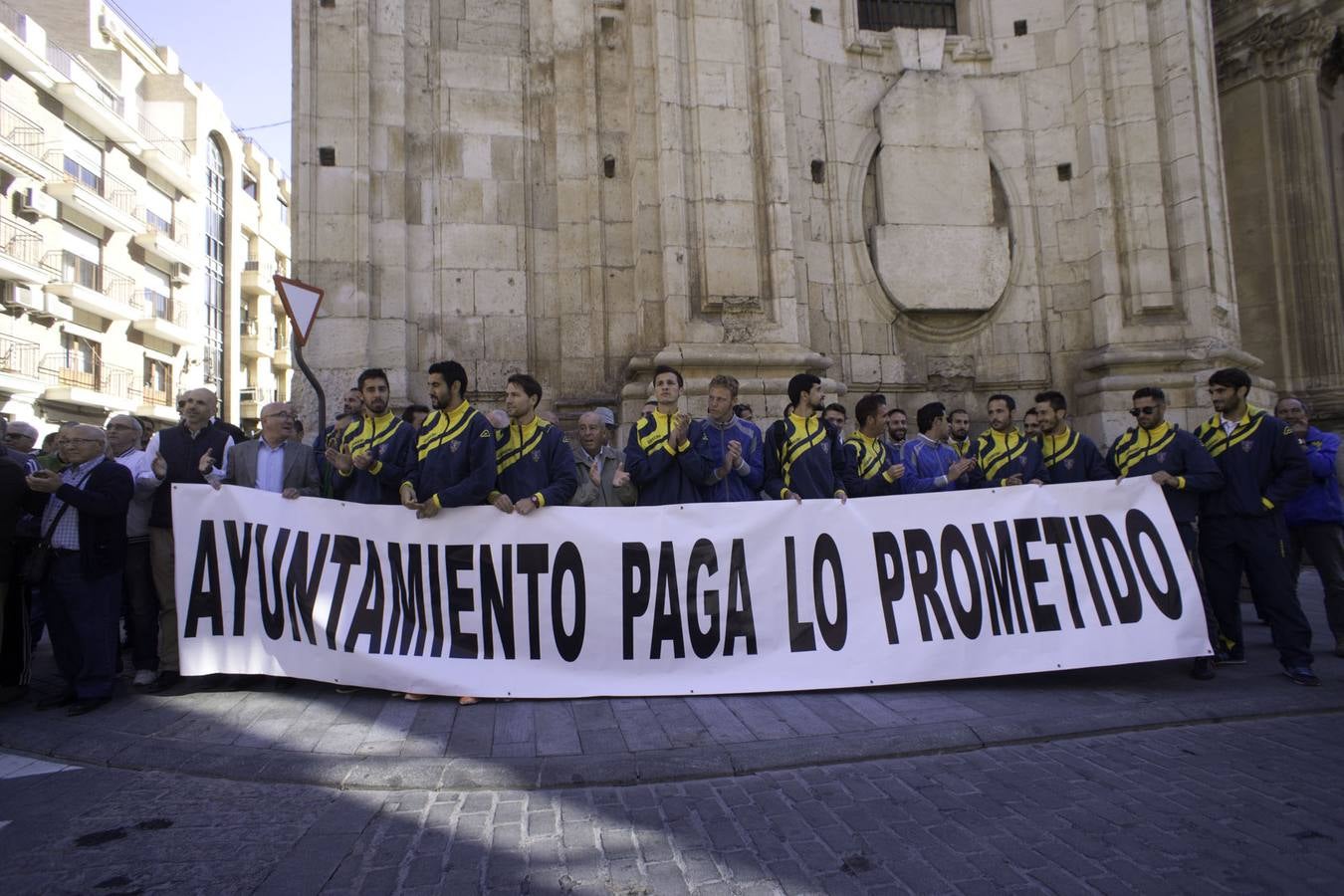 Concentración de los jugadores del Orihuela CF