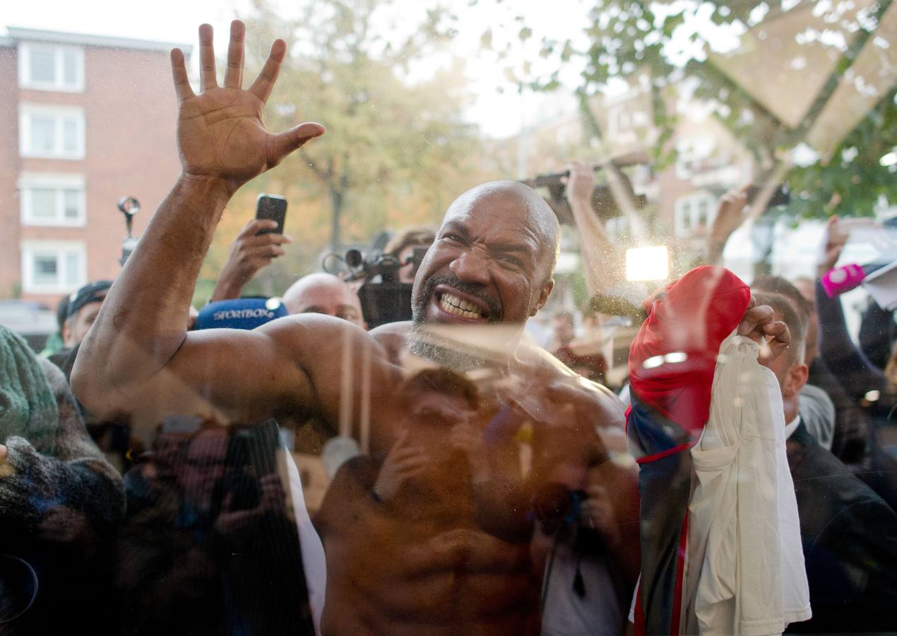 Shannon Briggs presenta el combate entre Vladimir Klitschko y Kubrat Pulev