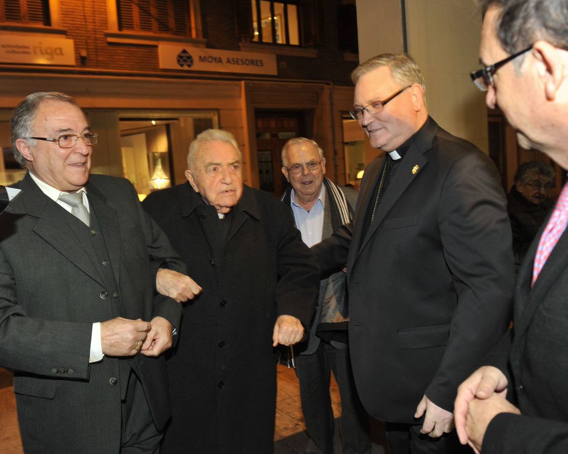 Homenaje al obispo emérito de la Diócies de Cartagena Javier Azagra en la Filmoteca Regional, en 2014
