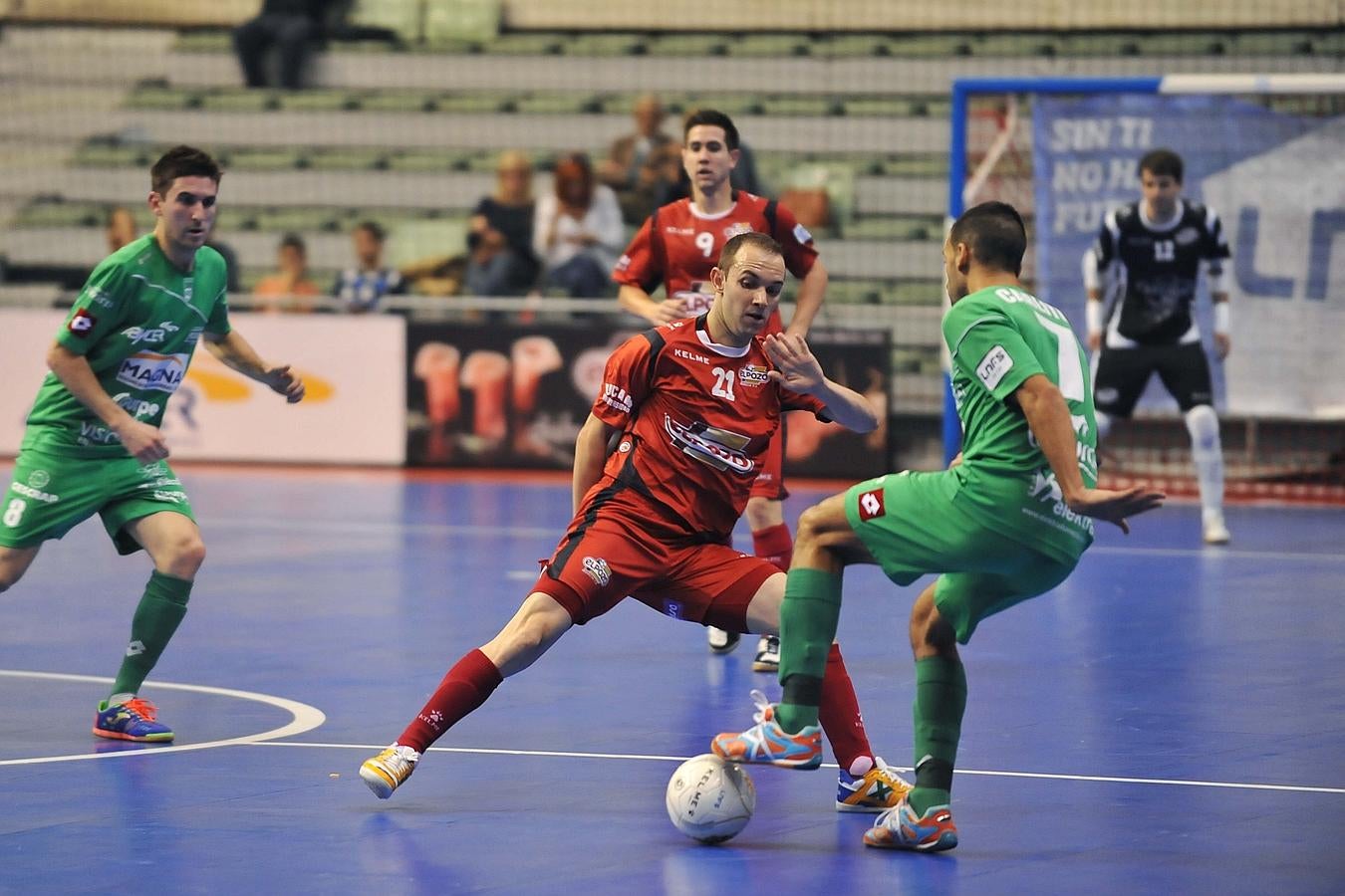 ElPozo vuelve a golear (7-0)