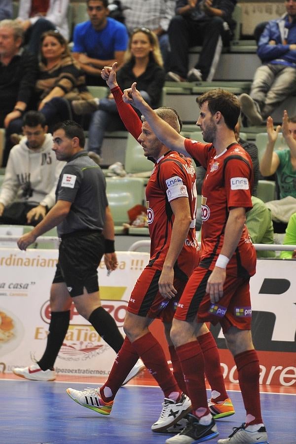 ElPozo vuelve a golear (7-0)