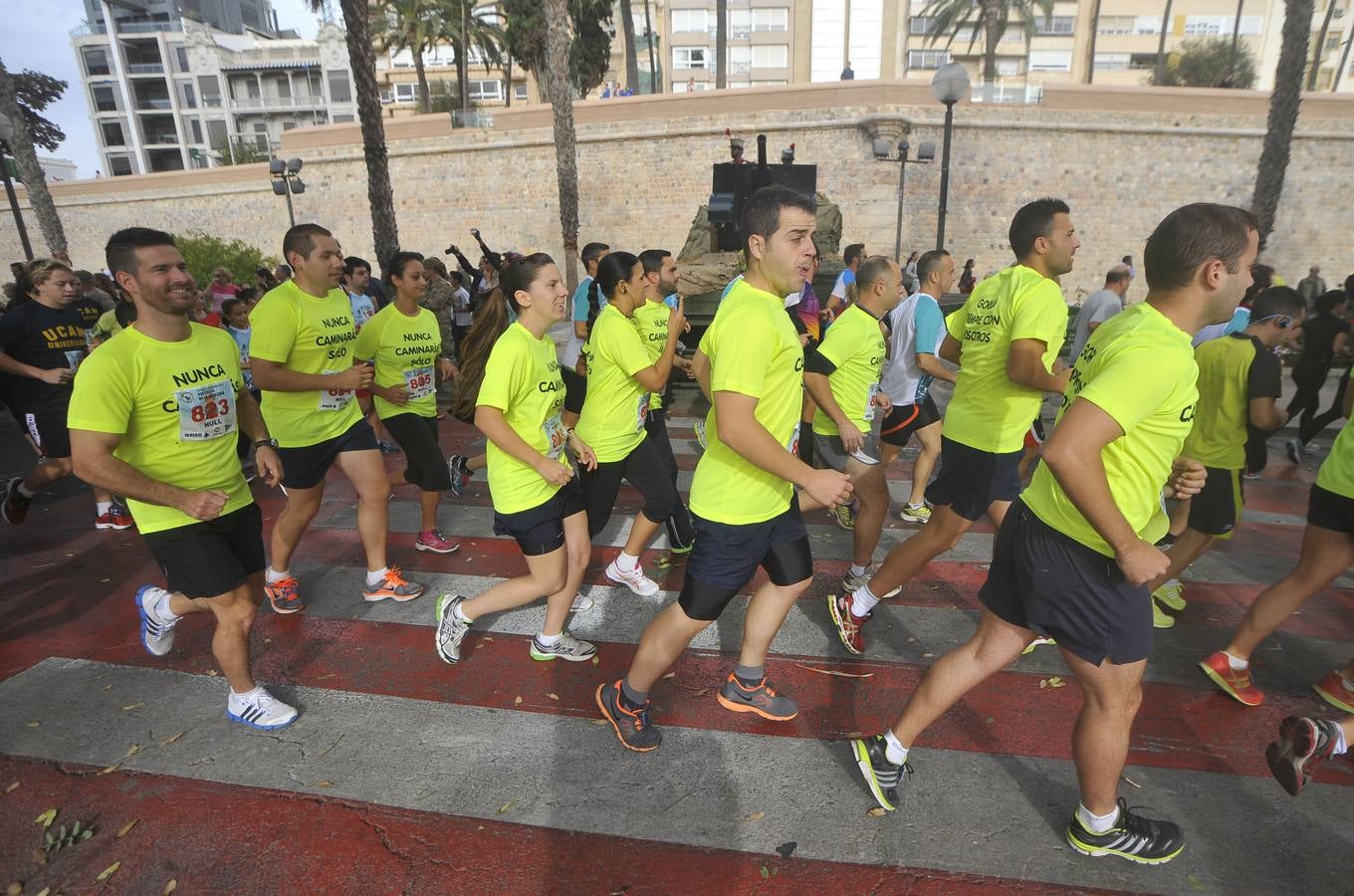 Más de 4.000 corredores en el Cross de la Artillería